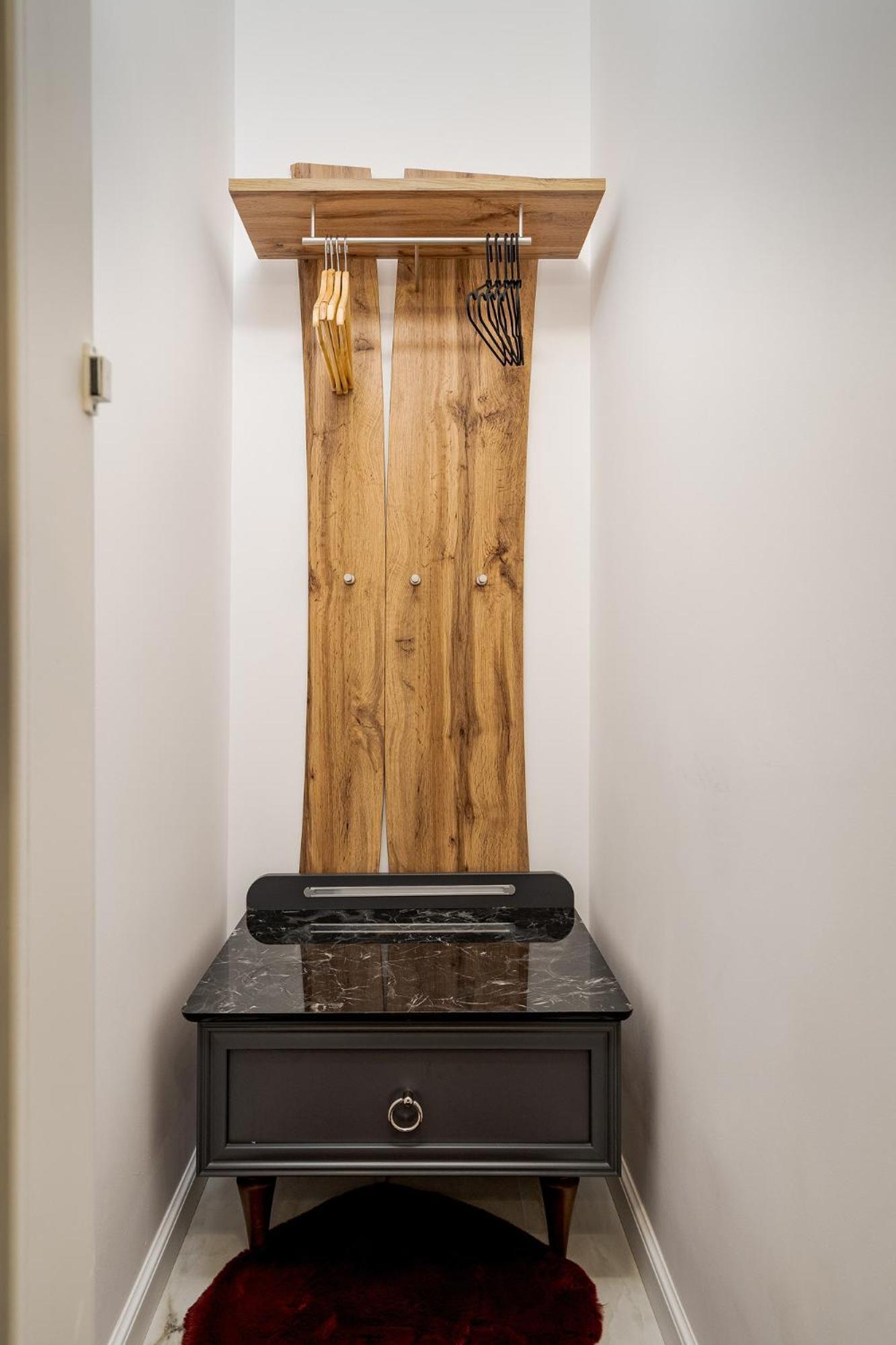 Cooper And Wood Elegance Orizont Galleries Bukares Bagian luar foto